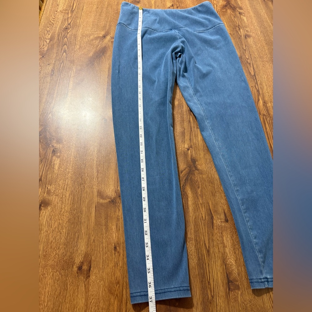Suave Brand Revolutionary Tummy Control Blue Leggings Sz. M - Picture 8 of 8